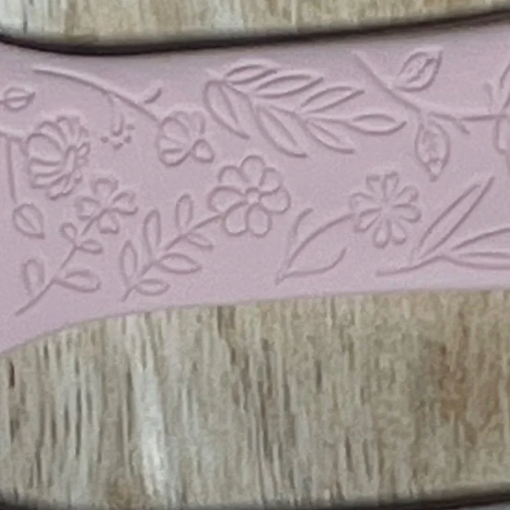Apple Watch 8 Band Floral Embossed Silicone Pink Gray Blue 45mm
